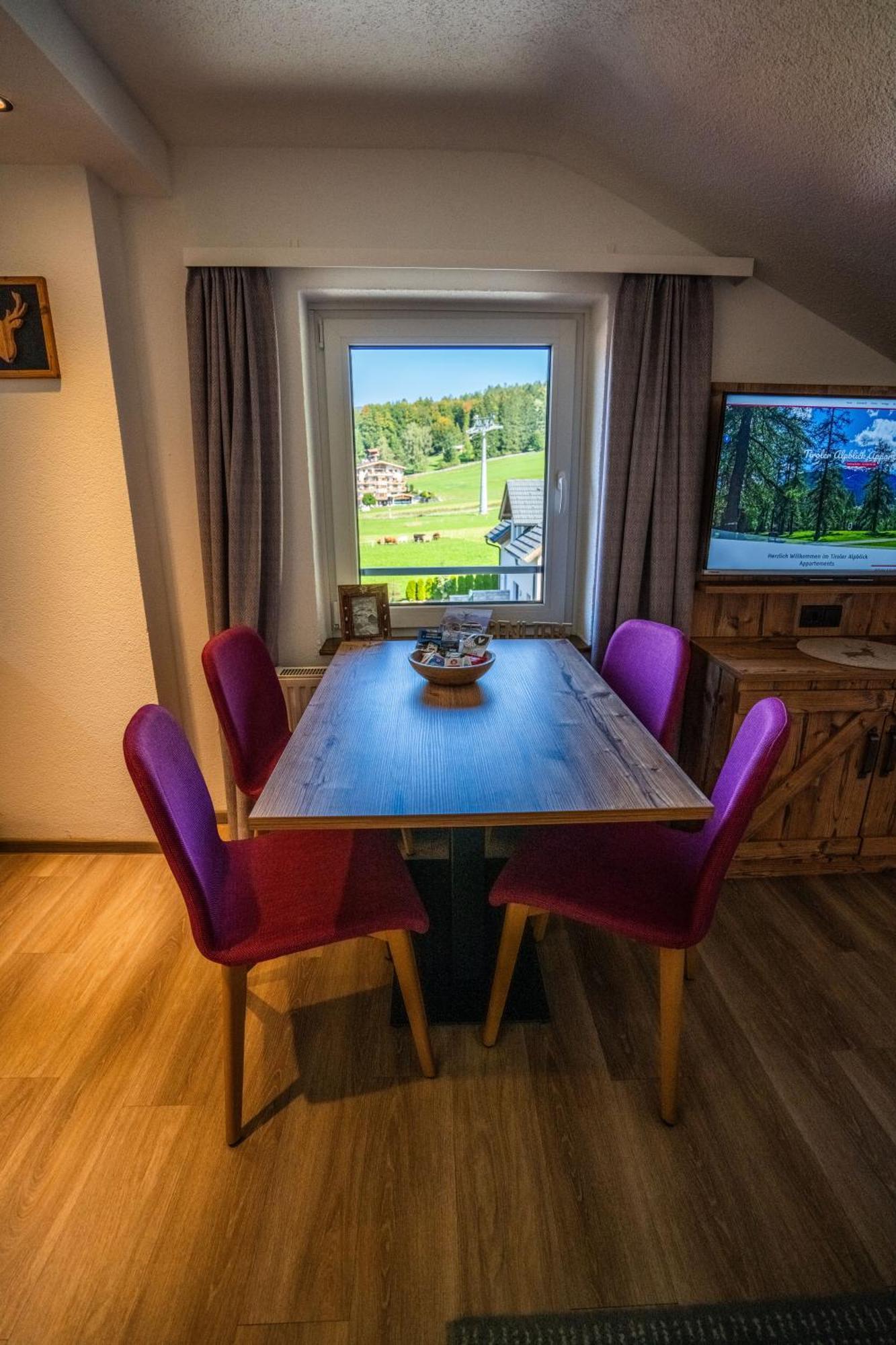 Tiroler Alpblick Appartements Έρβαλντ Εξωτερικό φωτογραφία